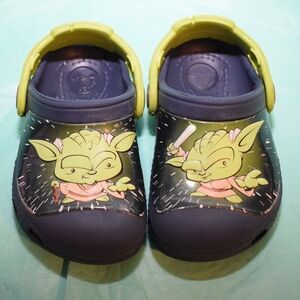 CROCS Star Wars BABY YODA unisex toddler's clogs Size US boys 6/girl's 7
